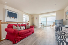 Stunning Shore Front house in historic Cellardyke